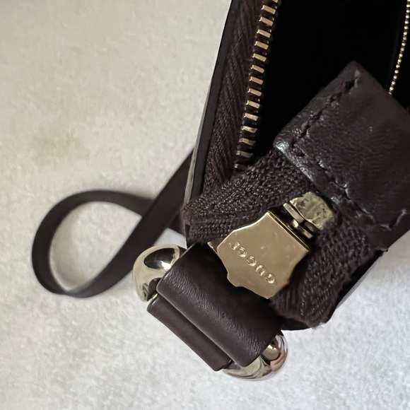Authentic Preloved Guccissima Dark Brown Messenger bag - Picture 15 of 16